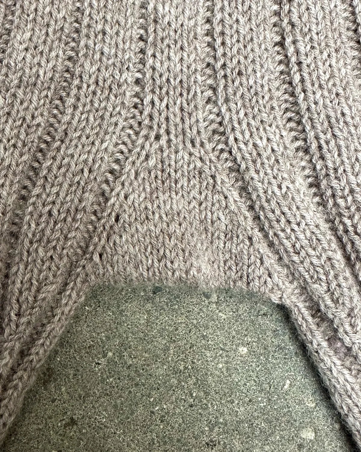 Knitting for Olive Olive's Ribbed Leggings Anleitung Deutsch Ripp