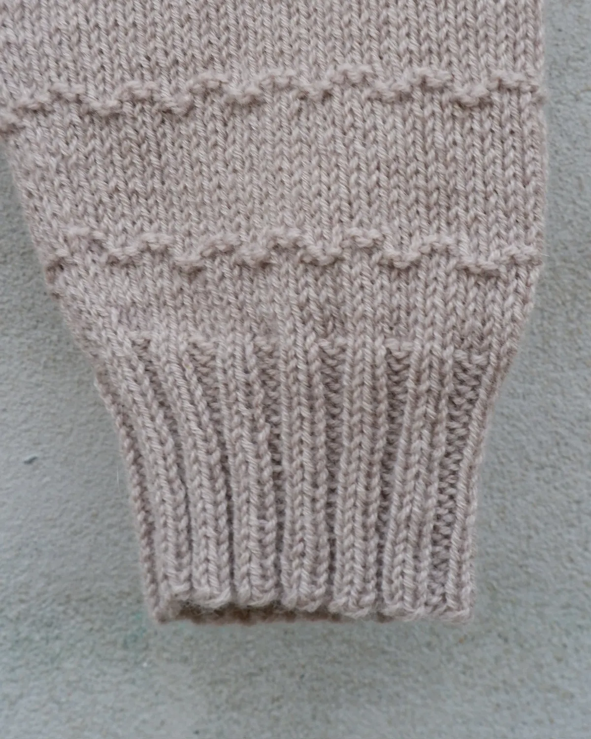 Knitting for Olive Theo Pants Strickanleitung deutsch Babyhose