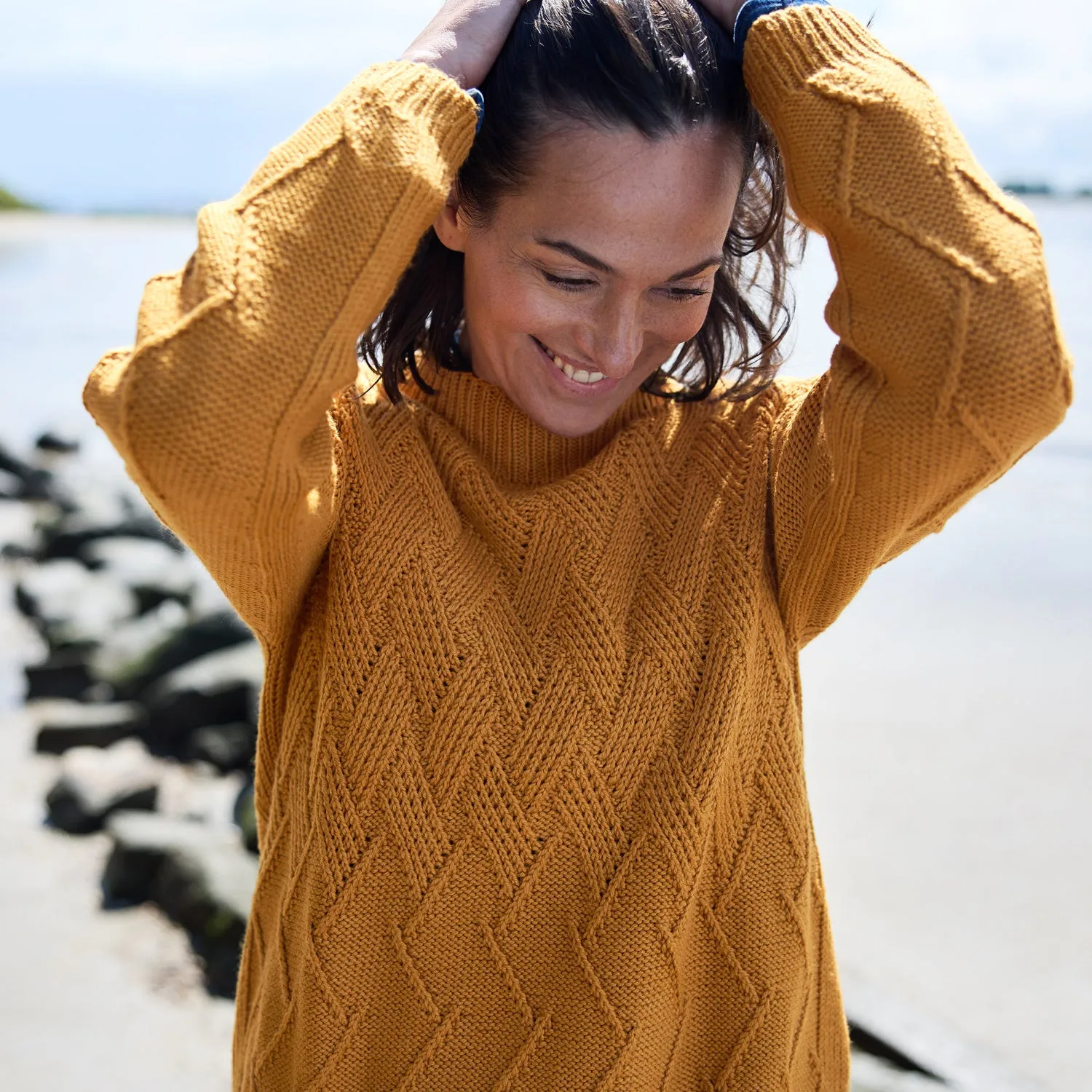 Rosy Green Wool Moments in Nature Pullover Anleitung Deutsch