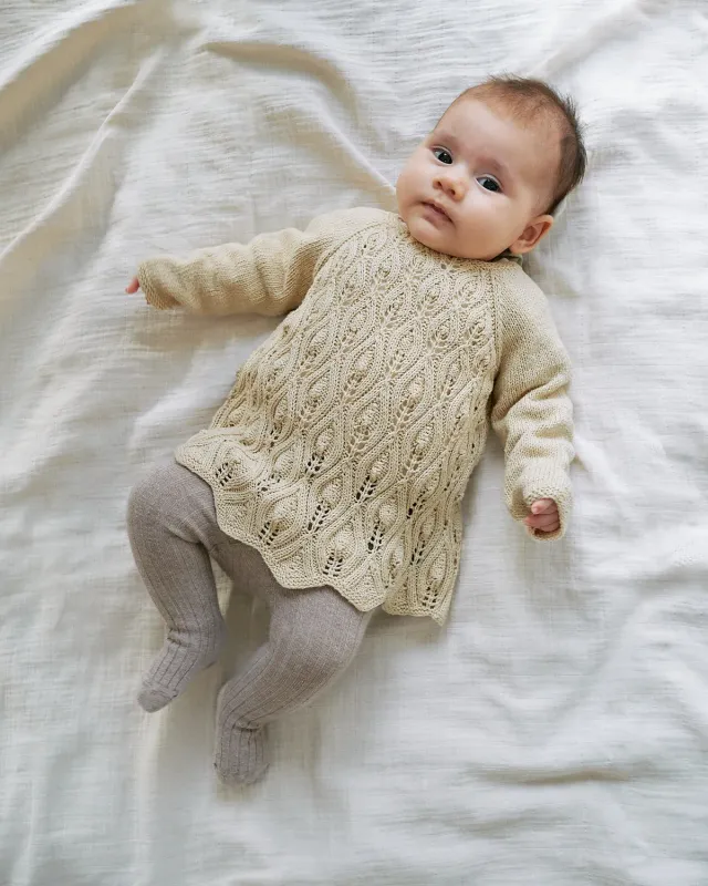 Knitting for Olive Peacock Dress Strickanleitung Kinder Lochmuster