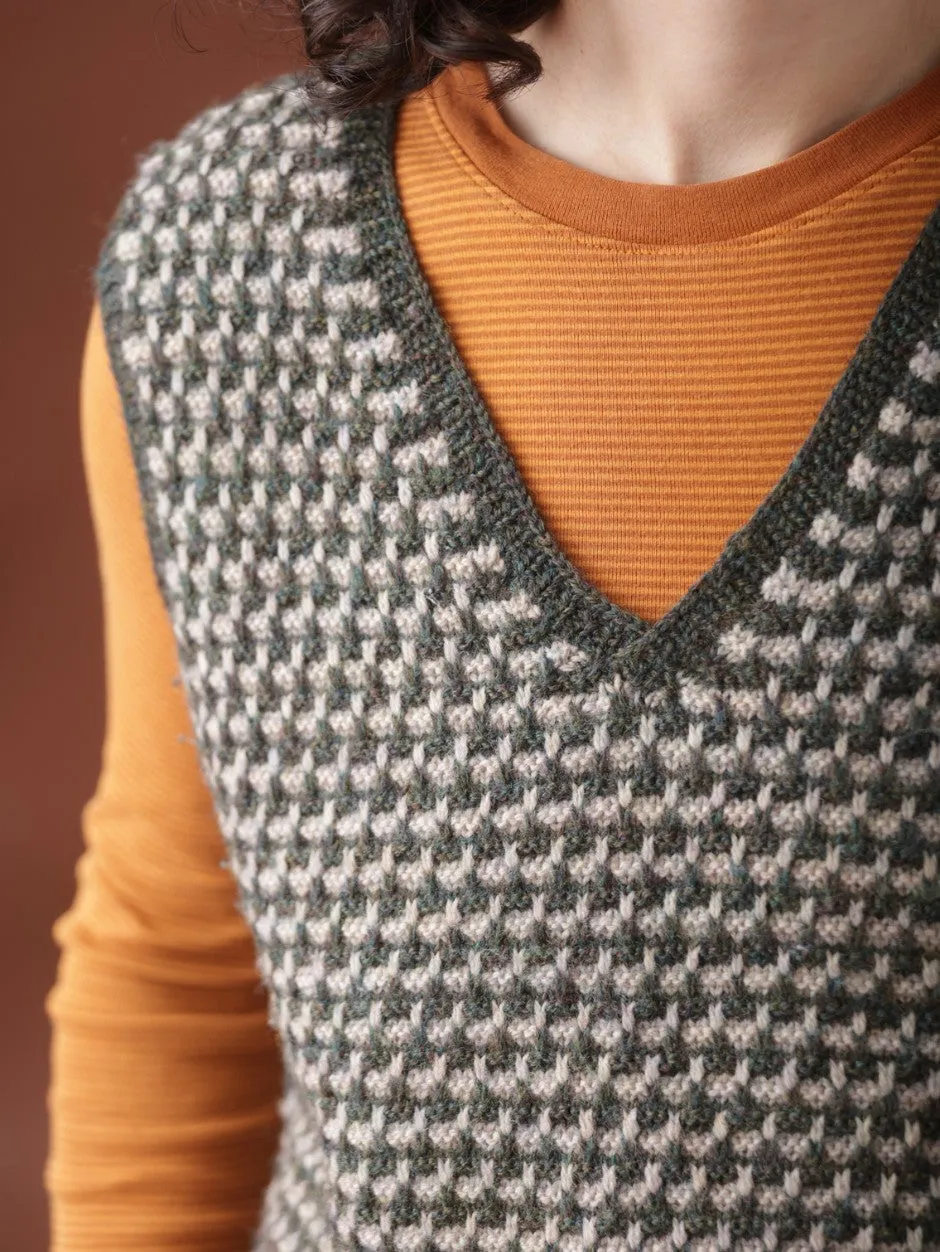John Arbon Pandora's Love Vest Strickkit Sport Größe 1-2