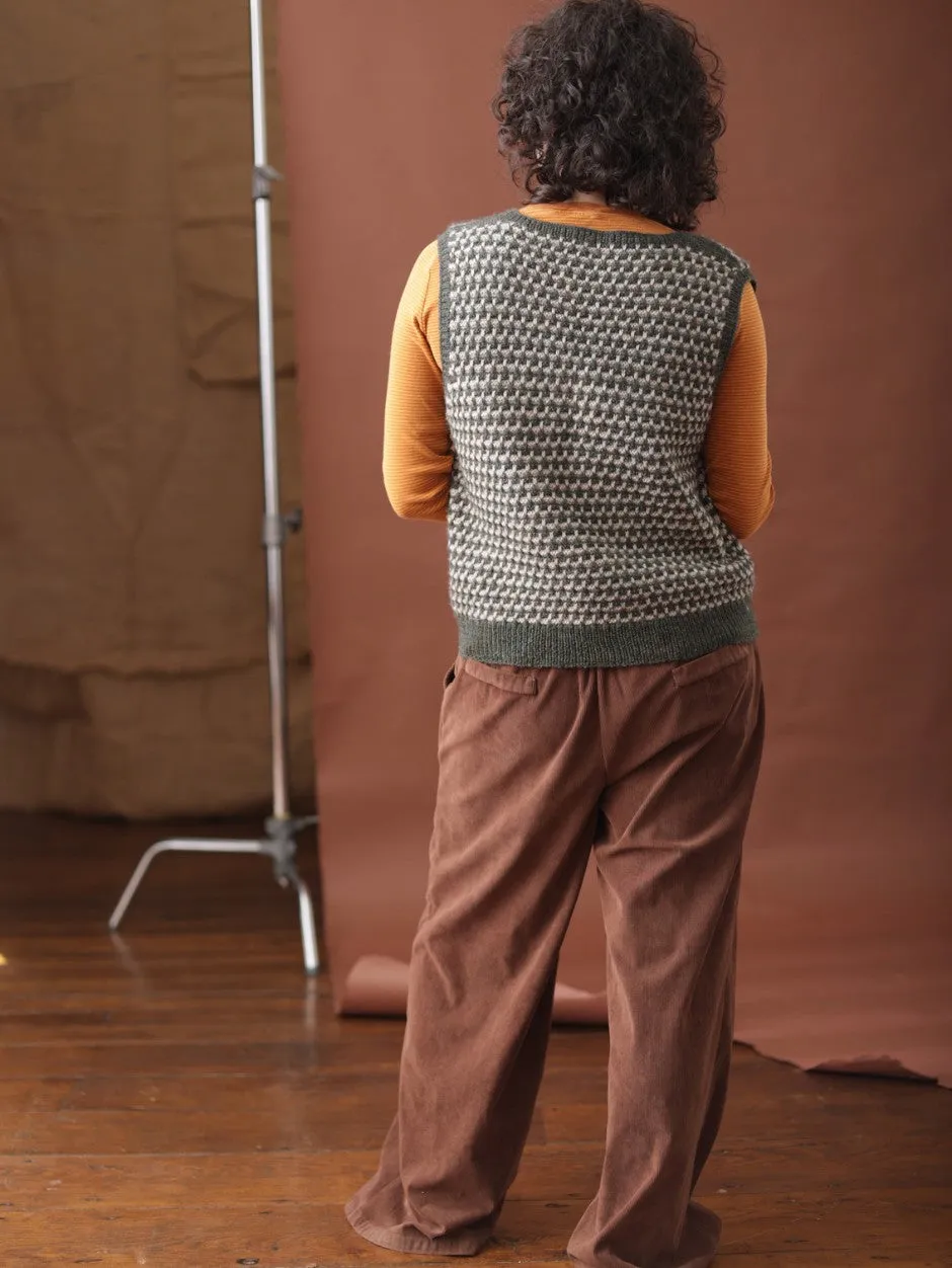 John Arbon Pandora's Love Vest Strickkit Sport Größe 1-2
