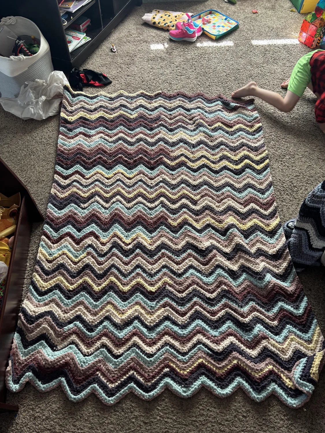 Bernat Blanket Patchwork Garn 300g Chenille Decken