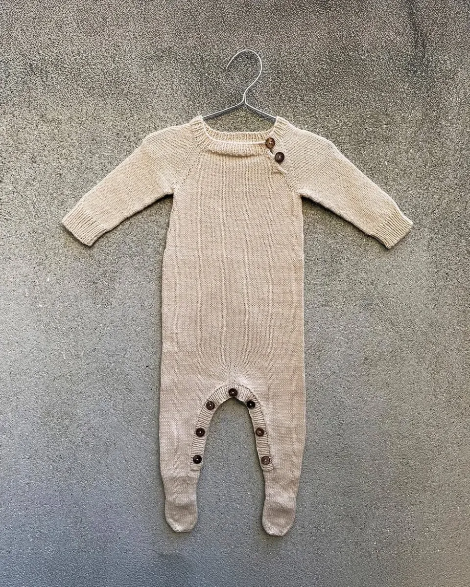 Knitting for Olive Olive's Onesie Strickanleitung Babyoverall