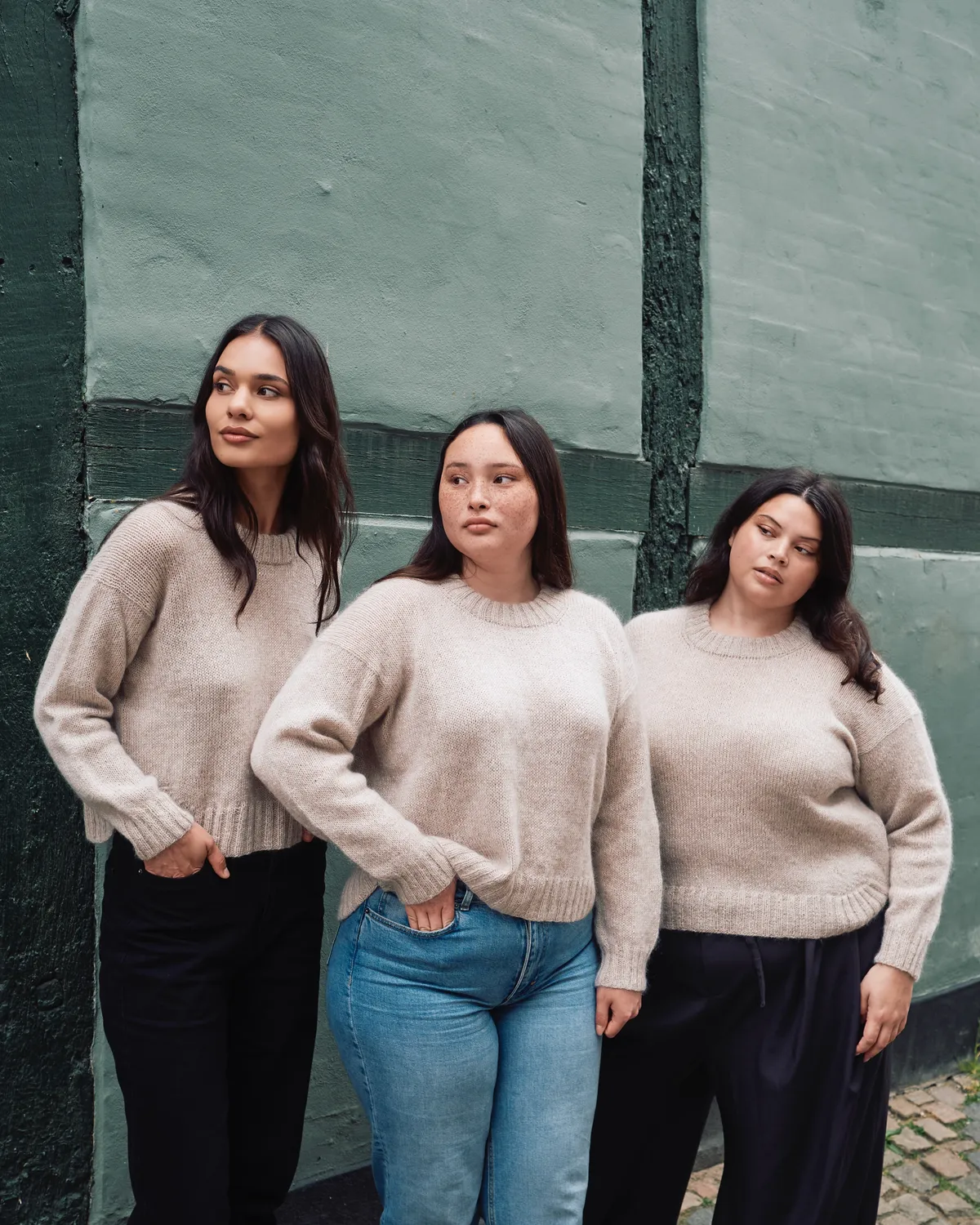 Knitting for Olive Astrid Sweater Anleitung Pullover Deutsch