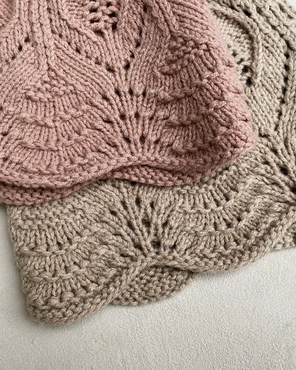 Knitting for Olive Lace Beanie Strickanleitung Lace-Mütze Deutsch