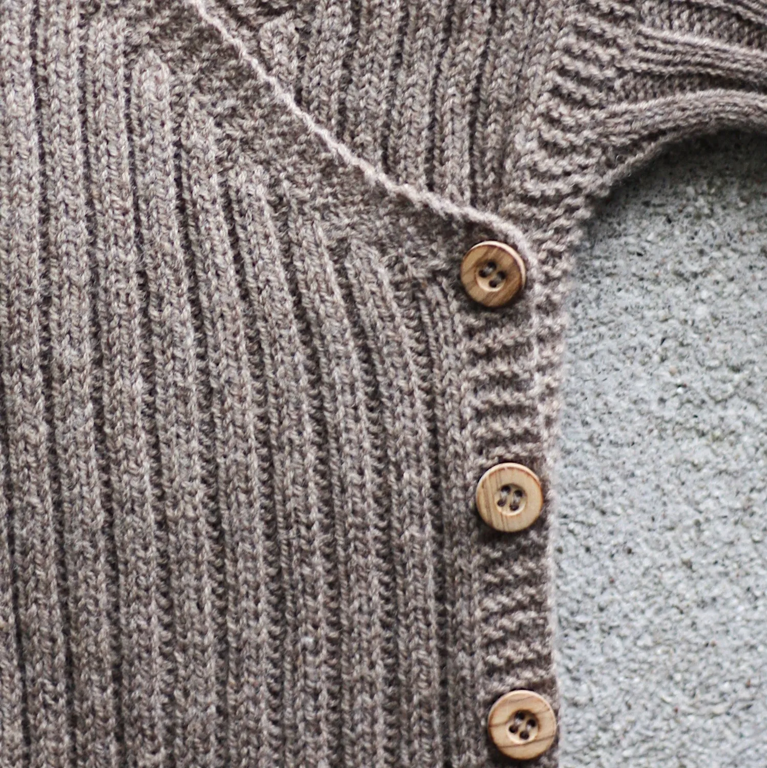 Knitting for Olive Ribbed Jumpsuit Anleitung Deutsch 1-18 Monate