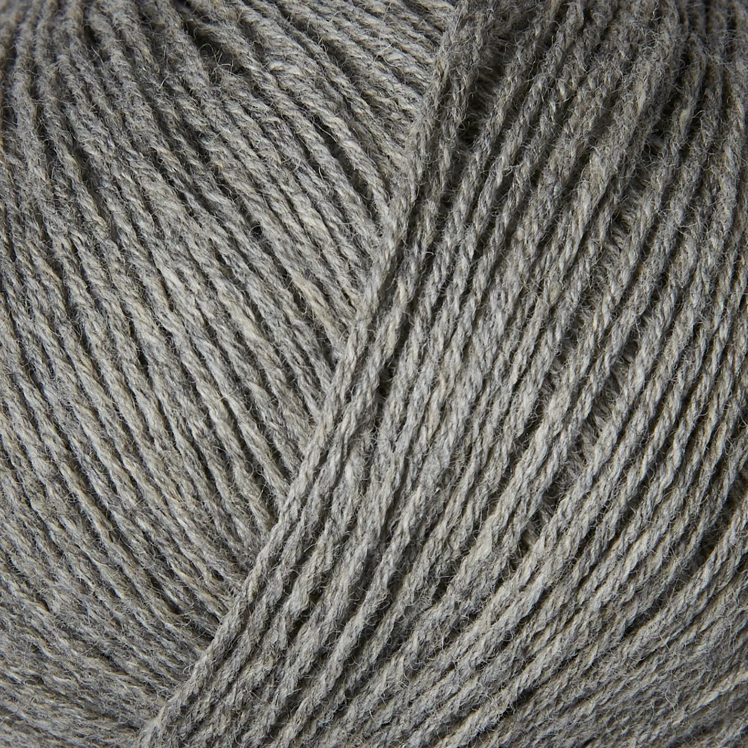 Knitting for Olive Merino Wolle Rainy Day 50g Fingering grau