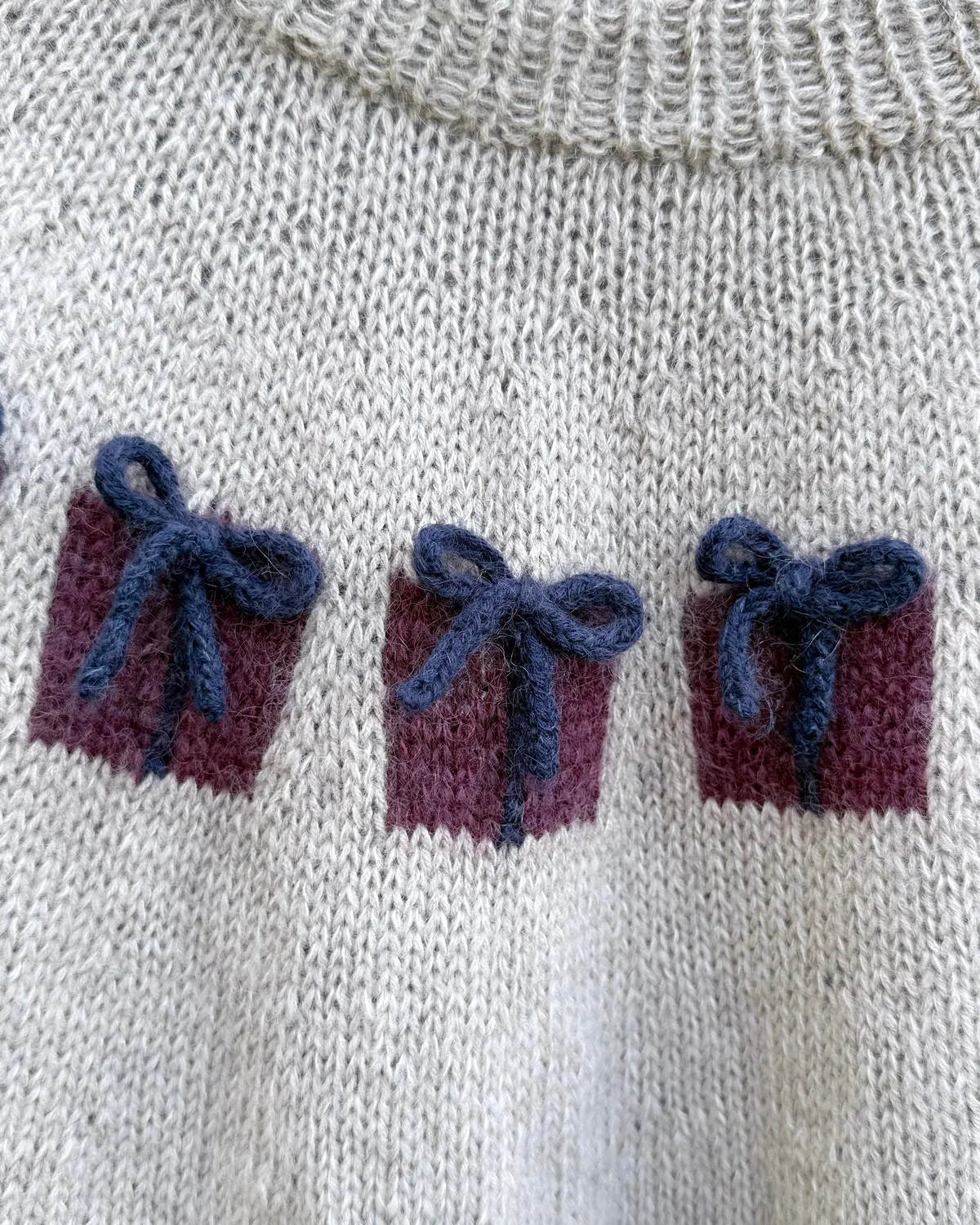 Knitting for Olive Christmas Morning Sweater Anleitung Deutsch
