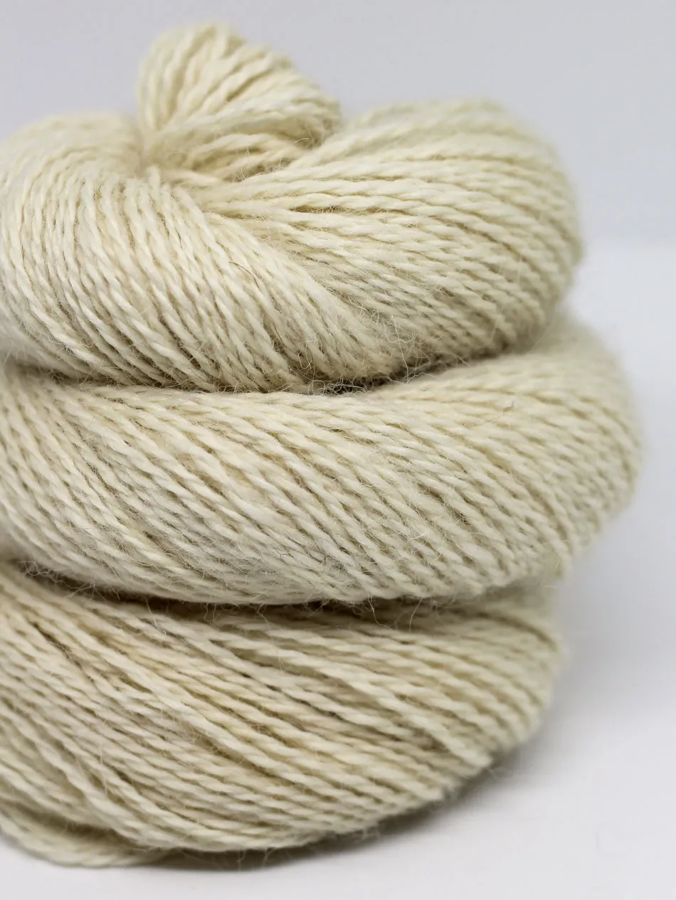 John Arbon Midland Cardigan Strickkit Golden Knob Gr.1-3 Wolle
