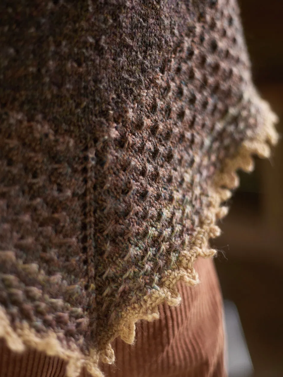 John Arbon Stars in the Sky Tuch Strickkit Warm Browns Gr.1
