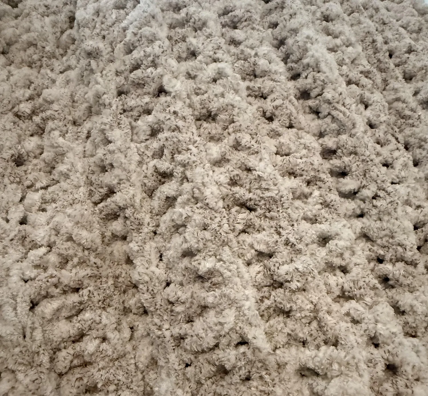 Bernat Baby Blanket Frosting Chenillegarn 300g Beere