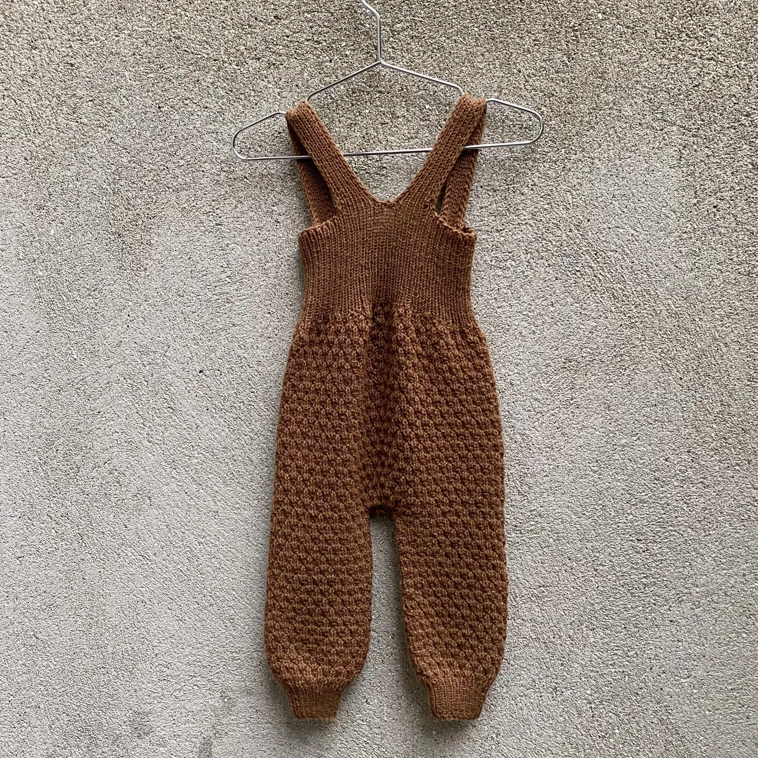 Knitting for Olive Uni Suit Strickanleitung Deutsch Babystrampler