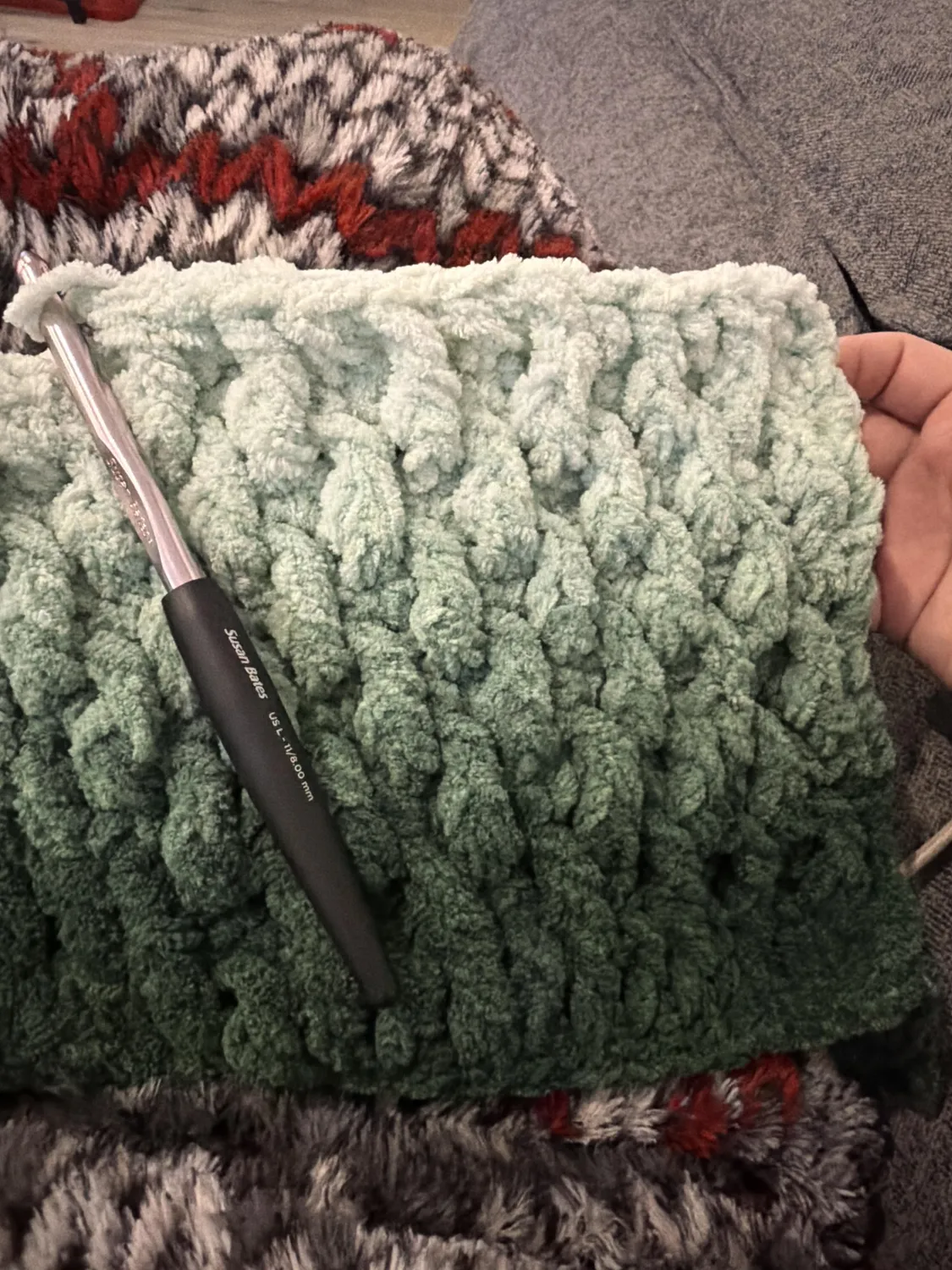 Bernat Blanket Perfect Phasing Chenillegarn 300g Verlauf