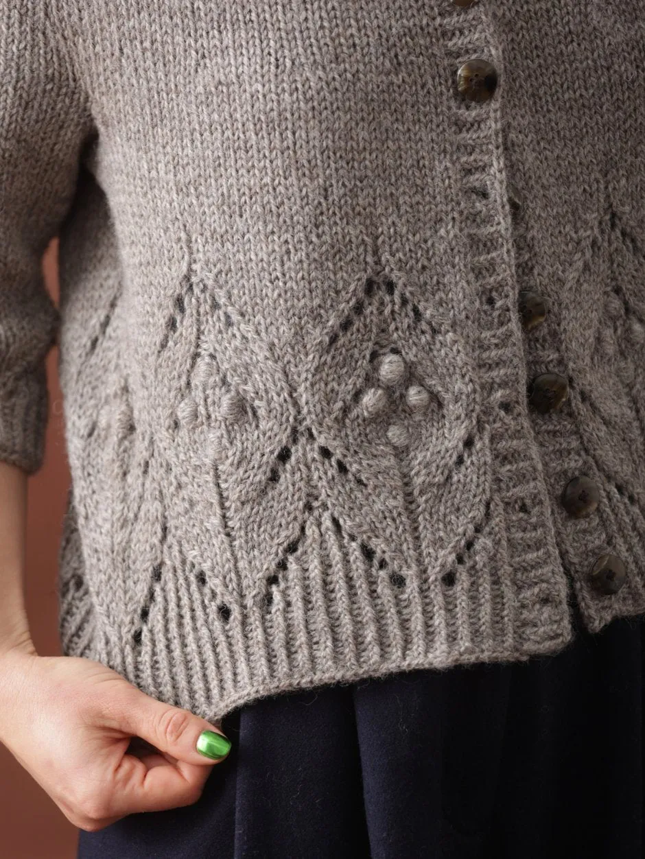 John Arbon Magnolia Cardigan-Strickset Gertrude Gr.1-3 chunky