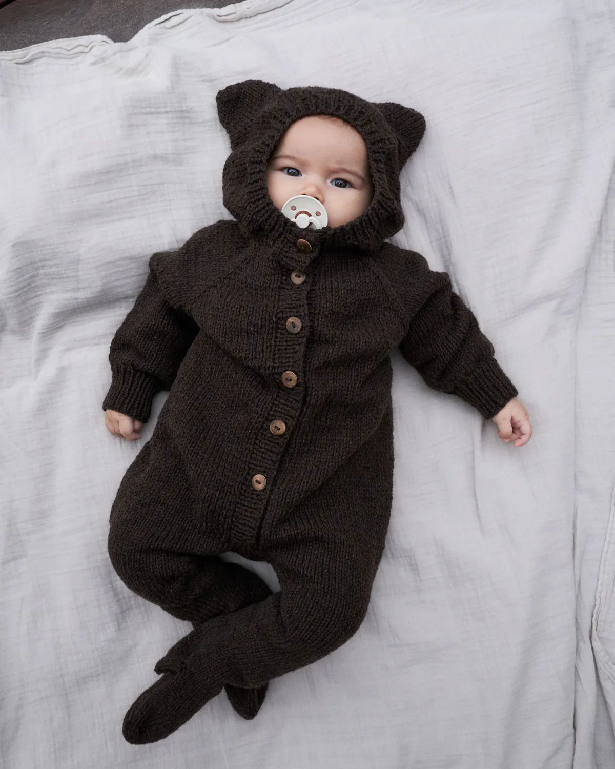 Knitting for Olive Baby Bear Suit Strickanleitung Overall mit Ohren