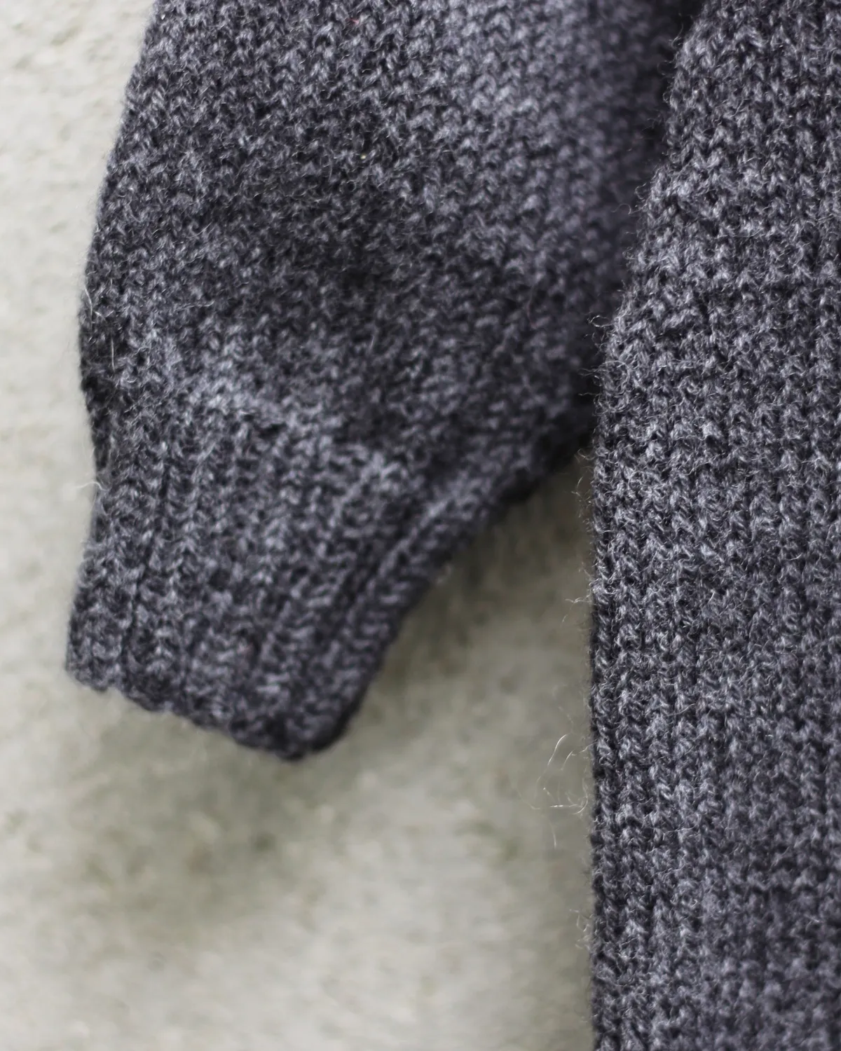 Knitting for Olive Robin Suit Strickanleitung deutsch Baby-Overall