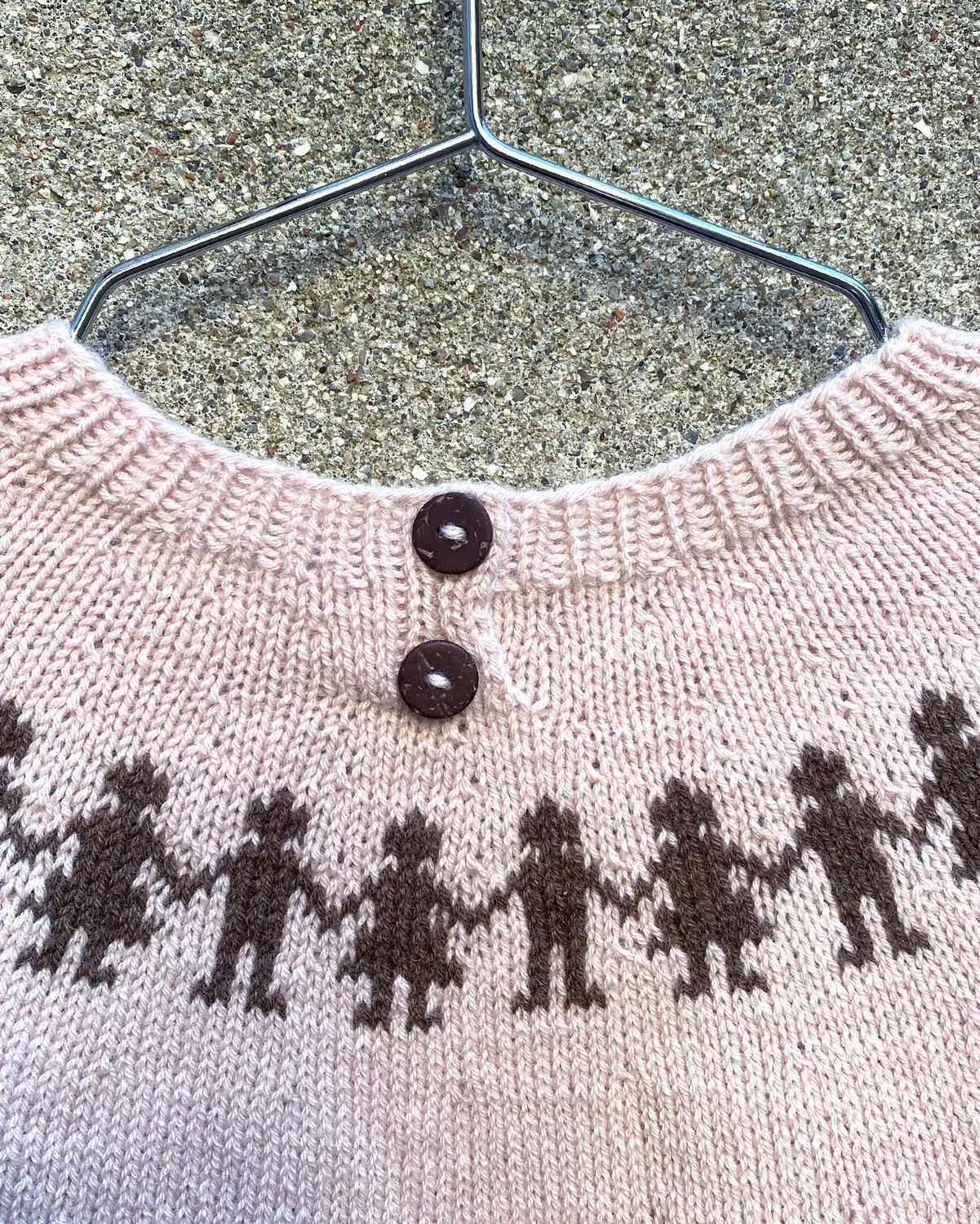 Knitting for Olive Unicef Romper Strickanleitung Baby 4 Größen
