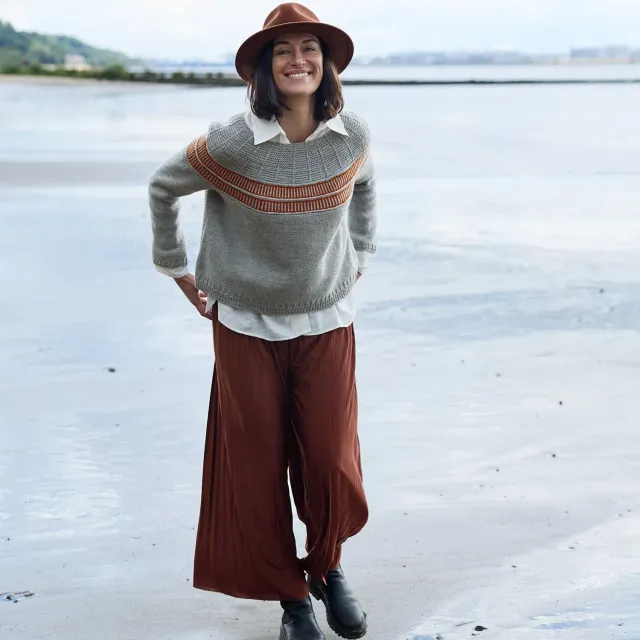 Rosy Green Wool Precious Memory Pullover Strickanleitung Download