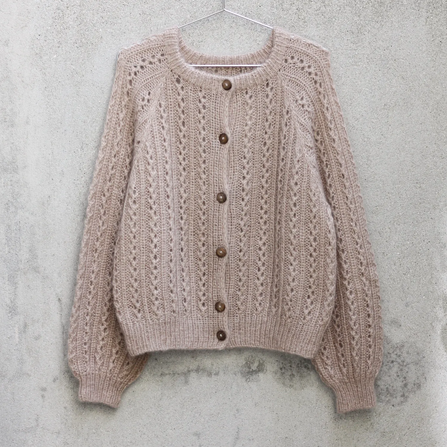 Knitting for Olive Waffle Cardigan Strickanleitung Deutsch Lochmuster