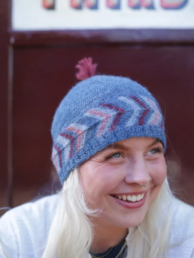 John Arbon Semaphore Signal Hat Strickset Moon Bloom 4ply