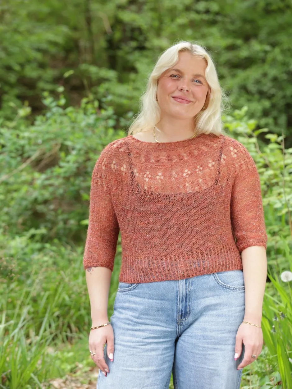 John Arbon Ranunculus Pullover Strickkit Seafarer Lace