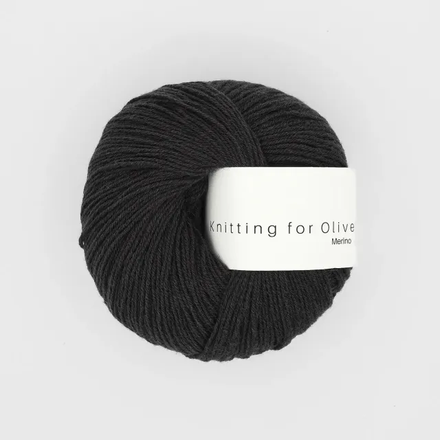 Knitting for Olive Merino Wolle Black Tea gedecktes Schwarz