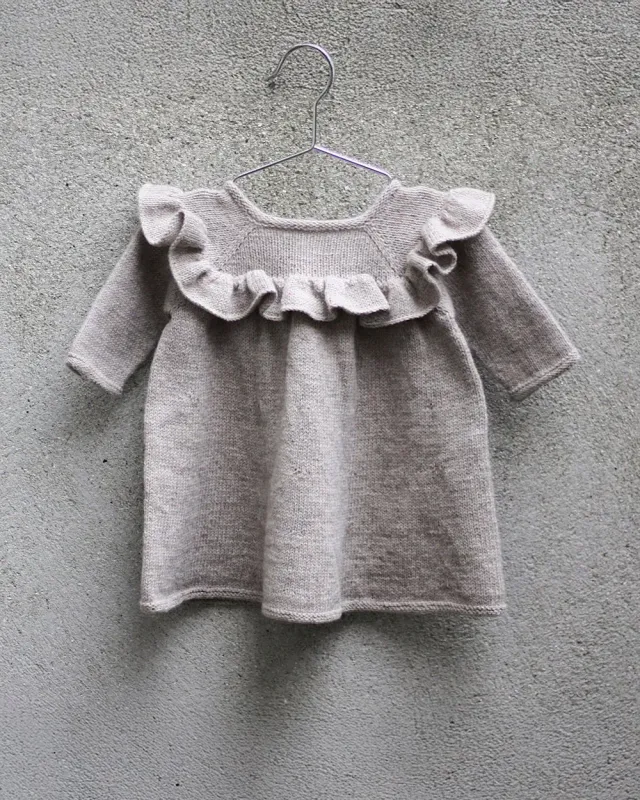 Knitting for Olive Ruffle Dress Strickanleitung Deutsch Top-down