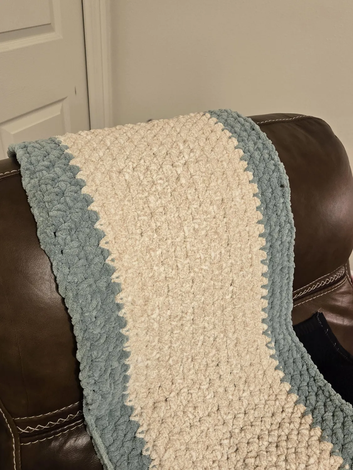 Bernat Blanket Speckle Chenillegarn 300g gesprenkelt