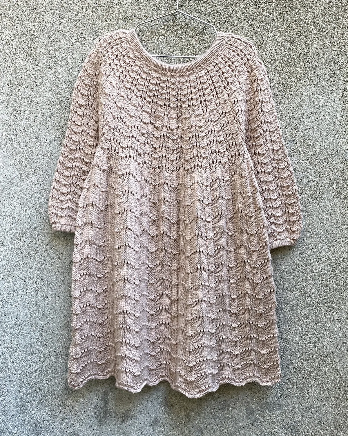 Knitting for Olive Barbroe Dress Strickanleitung deutsch Lochmuster