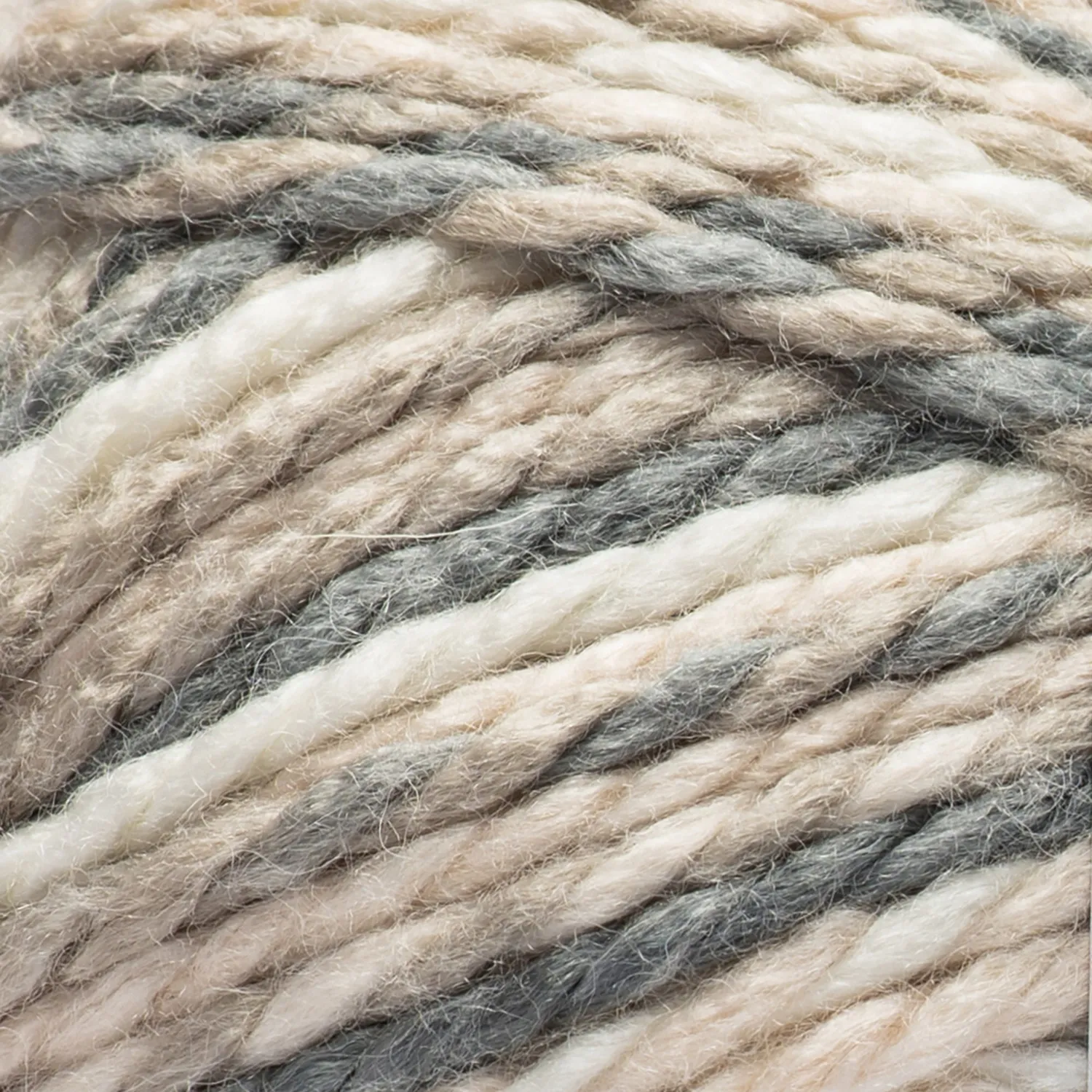 Bernat Spark Wolle 225g meliert capo-print