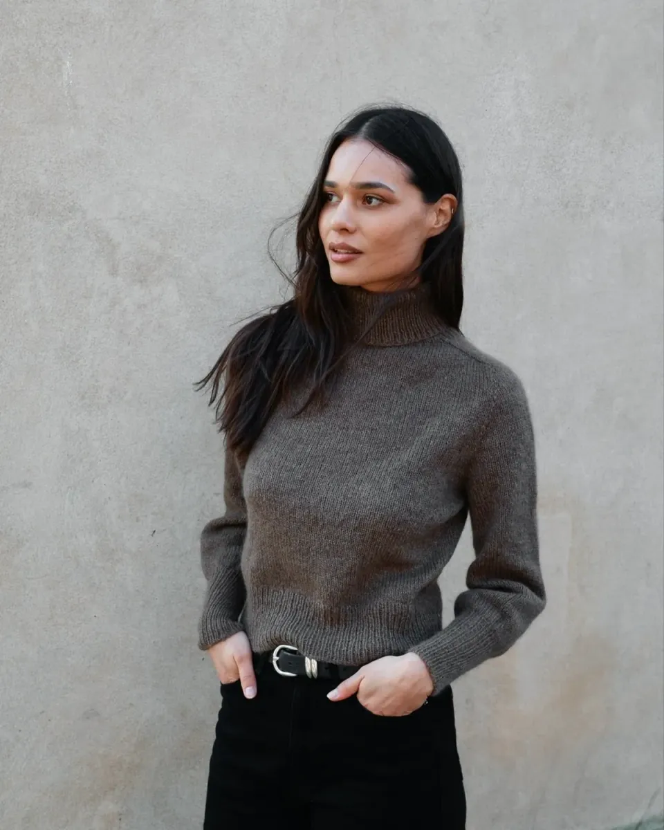 Knitting for Olive Karl Johan Sweater Anleitung Deutsch Rollkragen