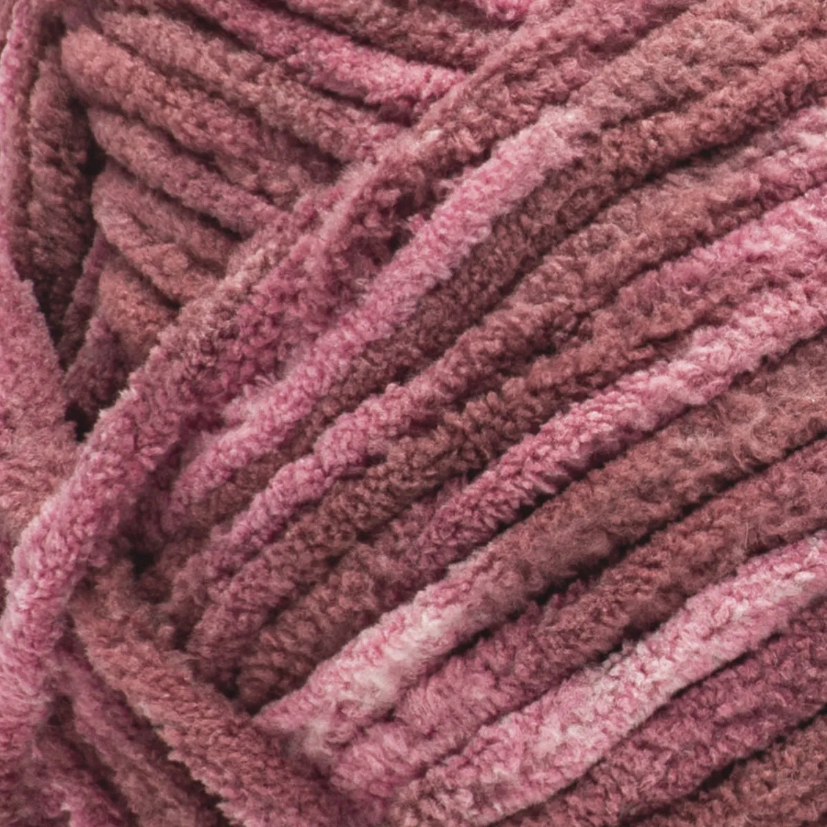 Bernat Blanket Mist-ical Chenillegarn 300g Marmor-Effekt
