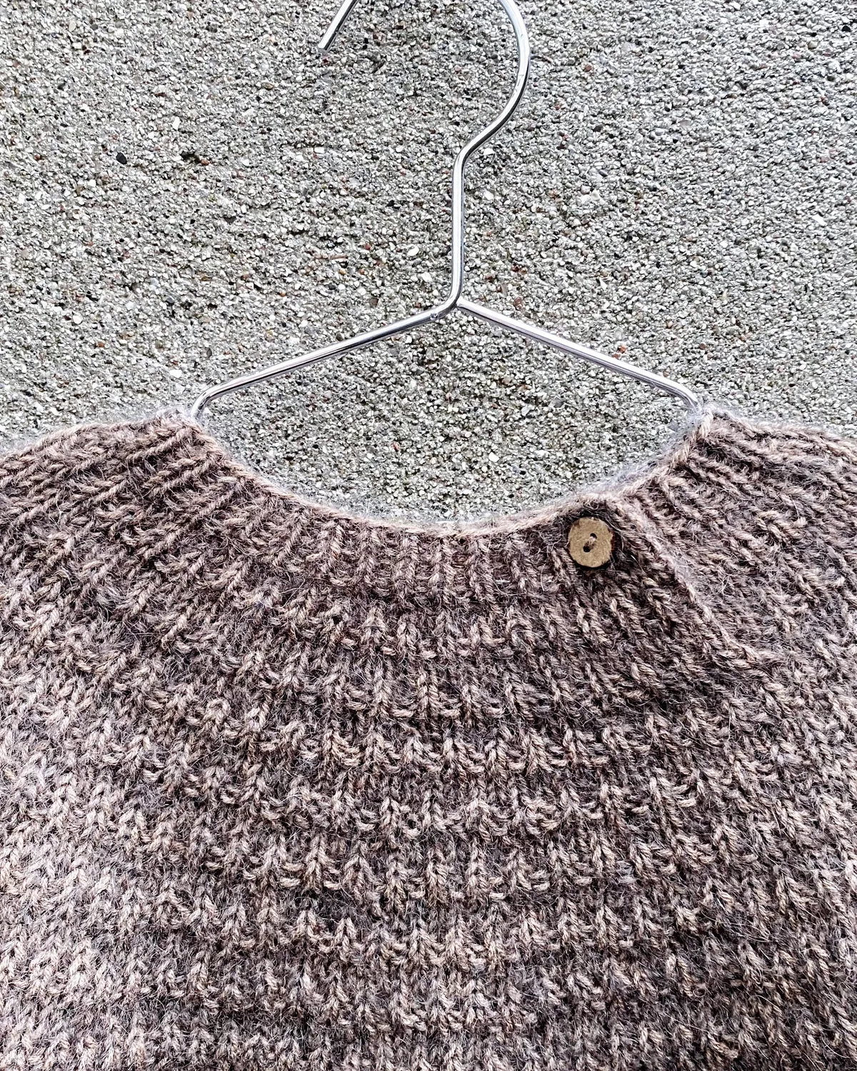 Knitting for Olive Elmer Sweater Pullover Anleitung Baby Kind