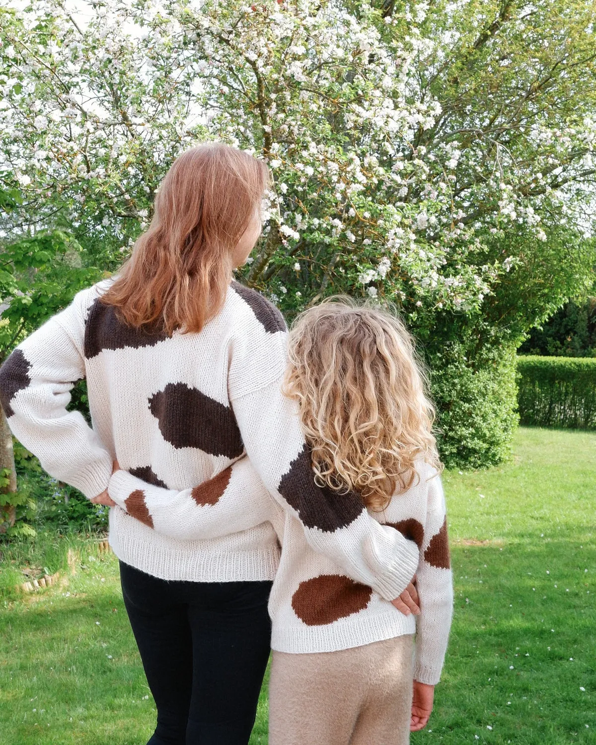 Knitting for Olive Cow Sweater Strickanleitung Kinder deutsch Kuhmuster