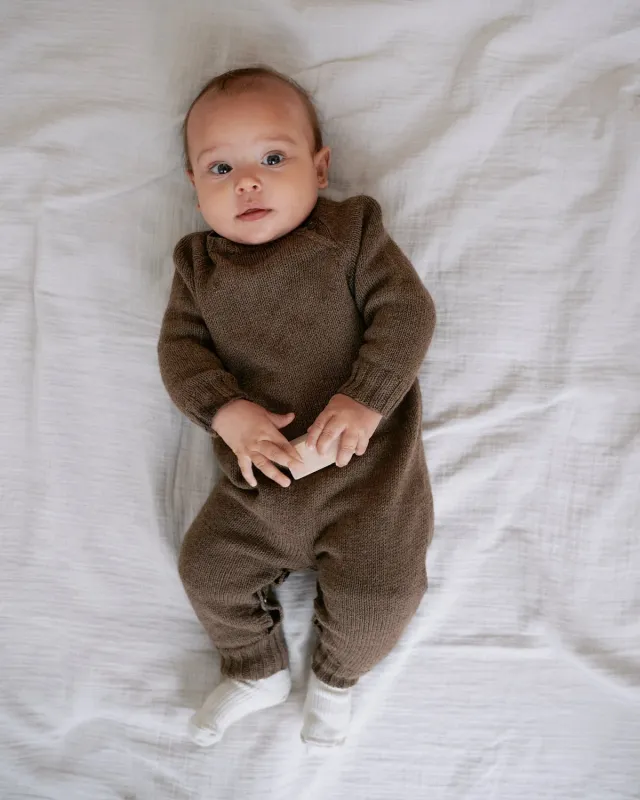 Knitting for Olive Robin Suit Strickanleitung deutsch Baby-Overall