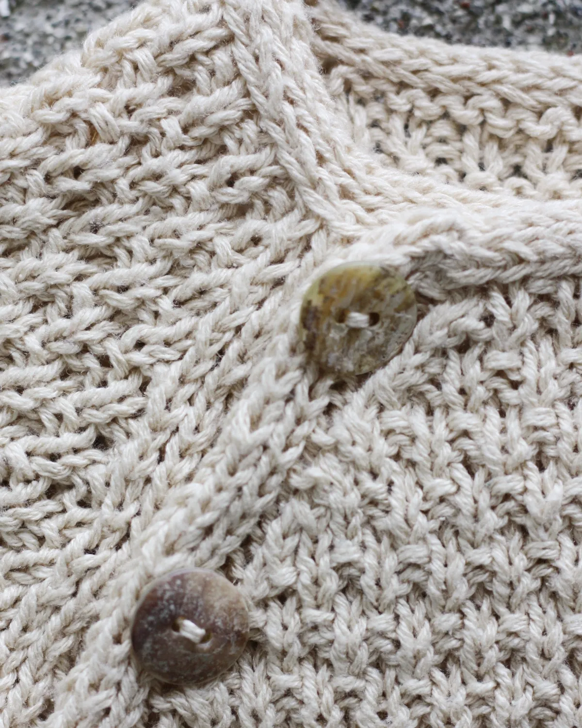 Knitting for Olive Oat Wrap Jacke Anleitung Deutsch Baby