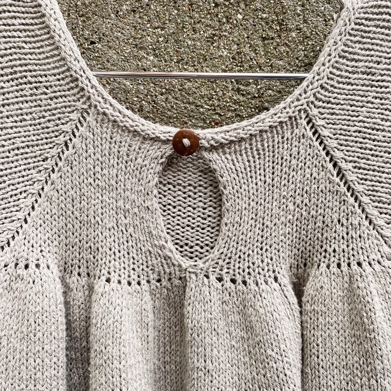 Knitting for Olive Lace Bat Anleitung Kinderkleid deutsch